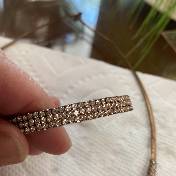 Necklace and bracelet set - Picture 2 of 3